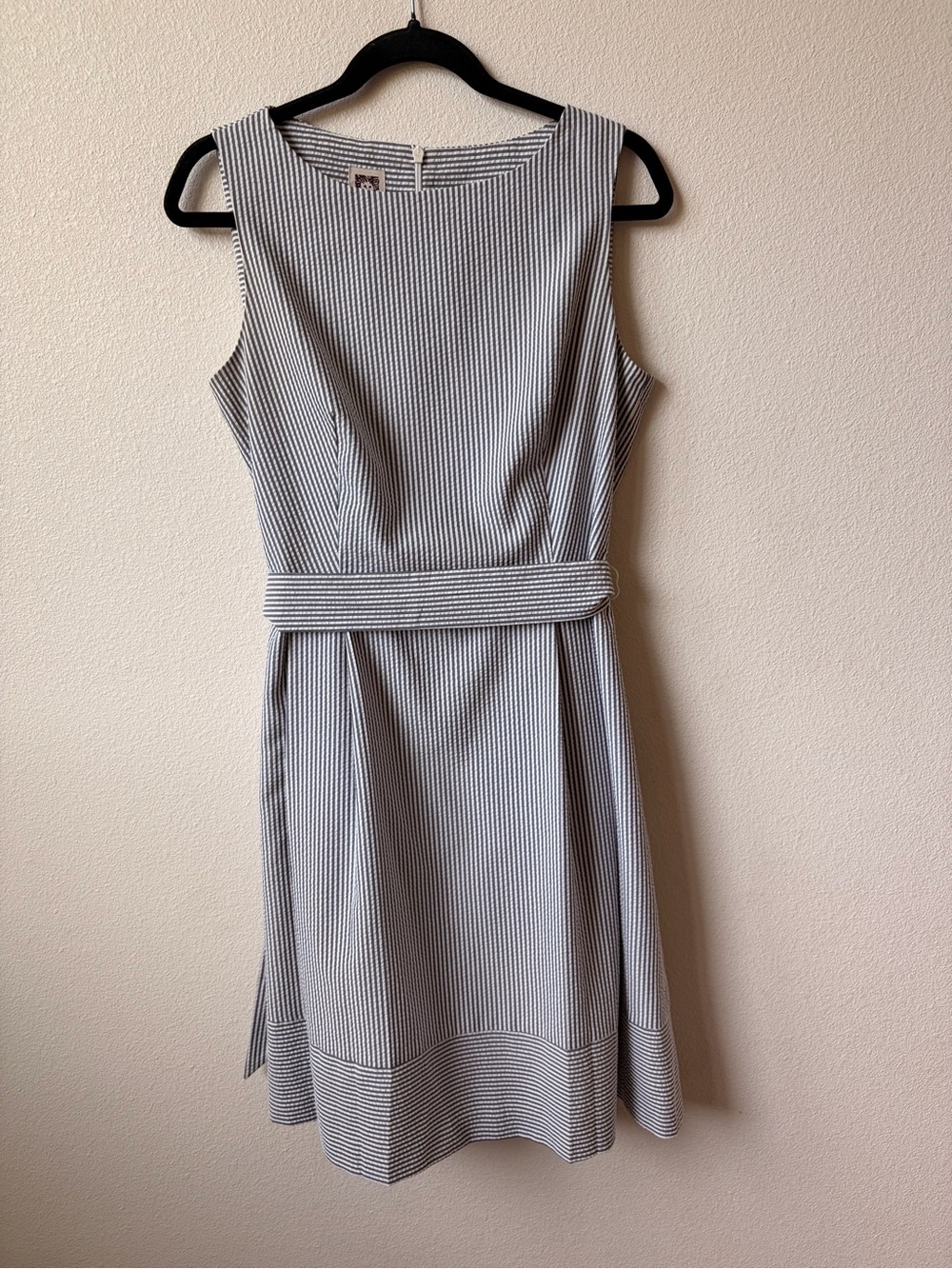 Anne Klein Size 10 Blue and White Striped Sleeveless Midi Dress- Lined-